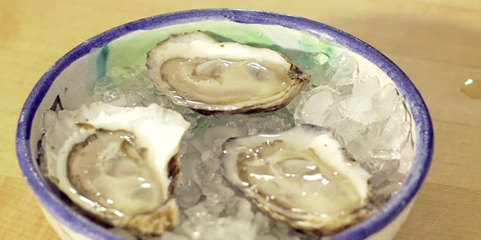 Tips On How To Serve (And Eat) Oysters On The Half Shell